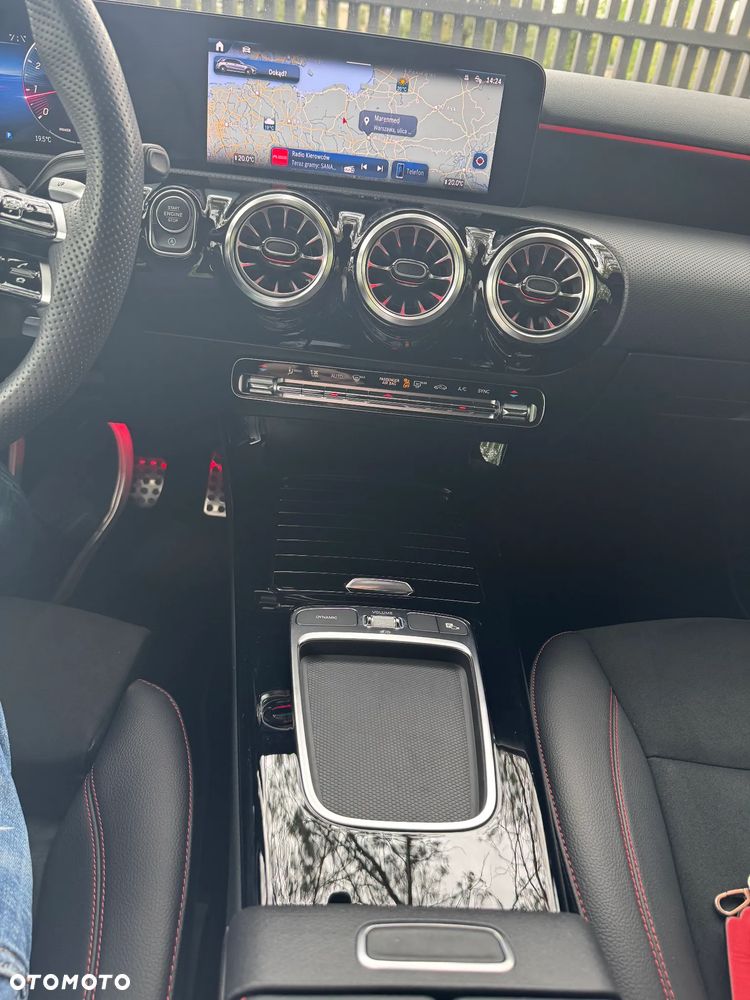 Mercedes-Benz Klasa A 35 AMG 4-Matic 8G-DCT - 19