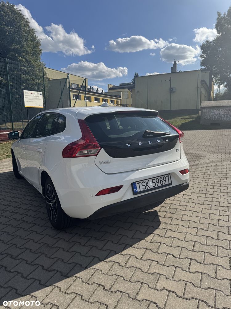 Volvo V40 - 2