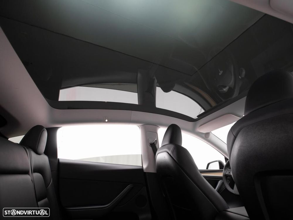 Tesla Model Y Long Range Tração Integral - 11