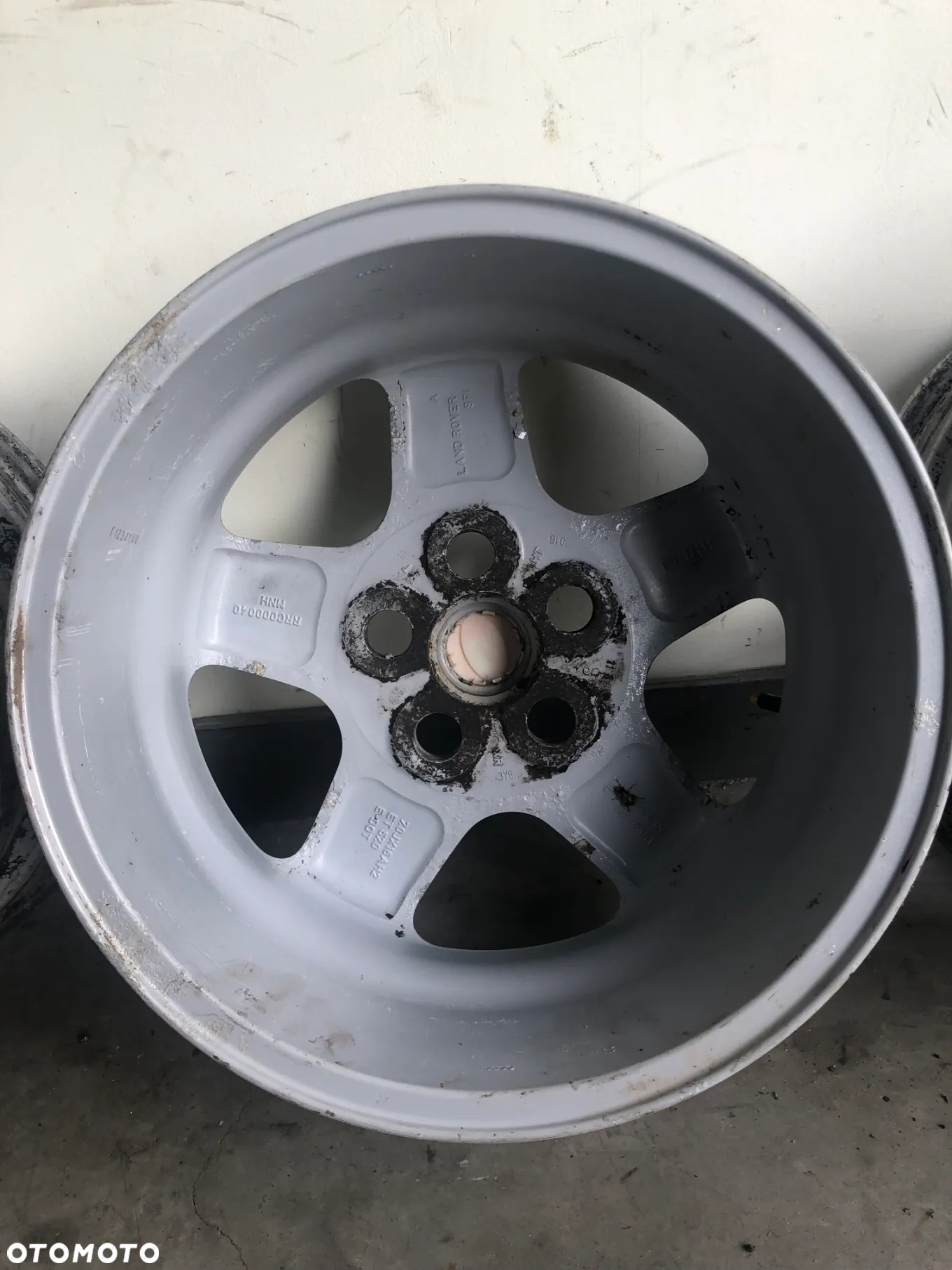 Land Rover Discovery 2 Felgi Aluminiowe 16 cali 3 Sztuki - 9