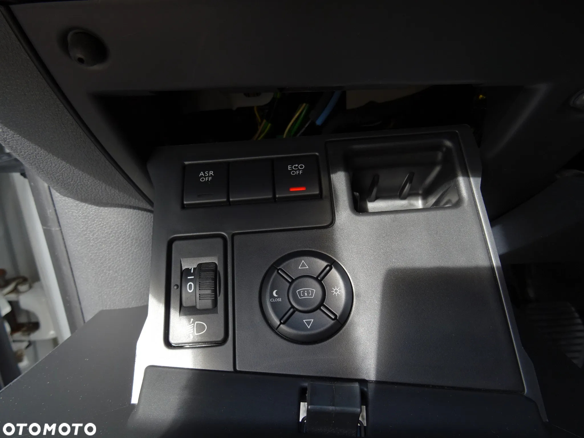 Peugeot 508 SW BlueHDi 150 Stop&Start Business-Line - 32