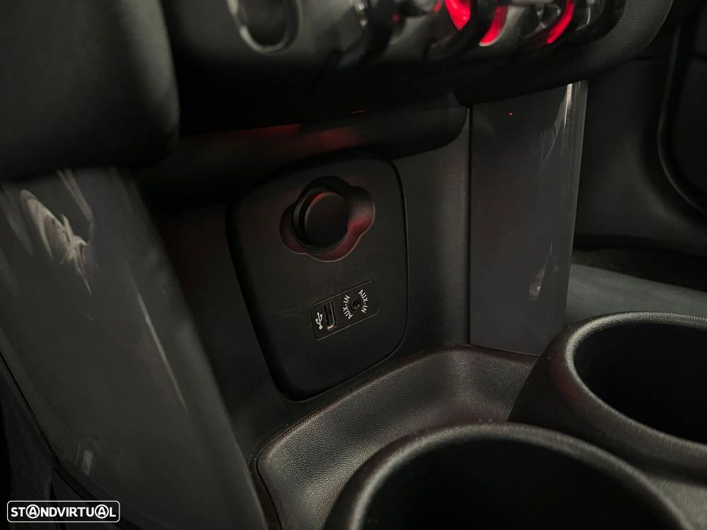 MINI 5 Portas One D - 43