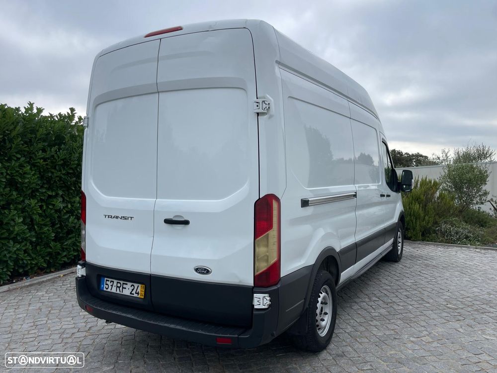 Ford Transit - 9