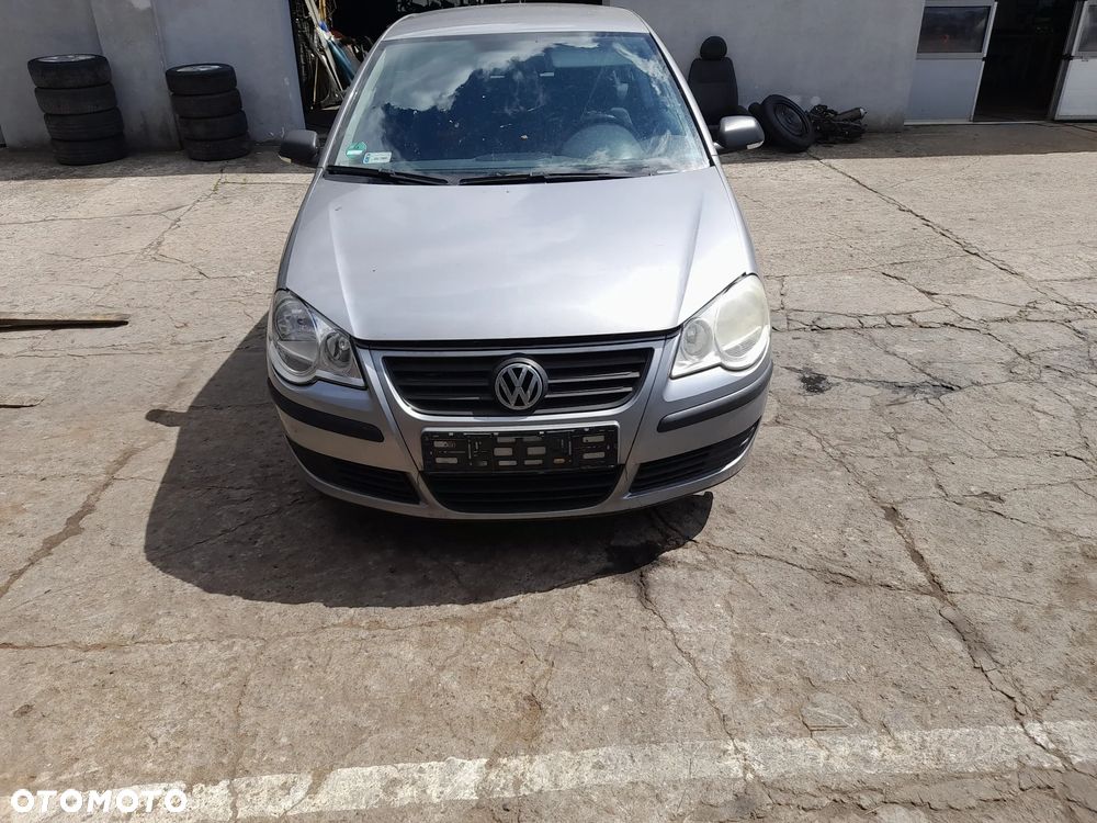 VW polo 9 N klapa tylna zderzak lampy - 3