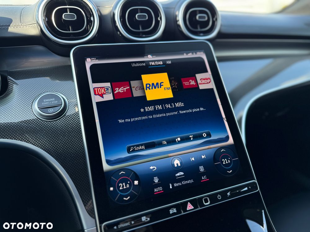 Mercedes-Benz Klasa C 300 d 9G-TRONIC - 29