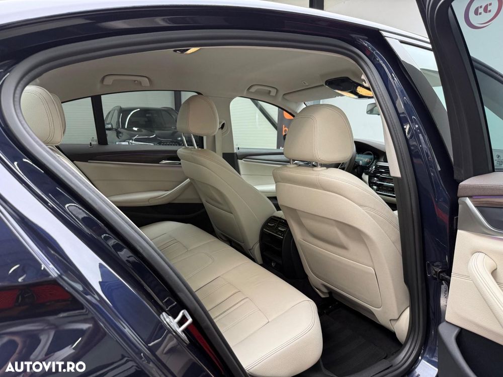 BMW Seria 5 520d AT - 22