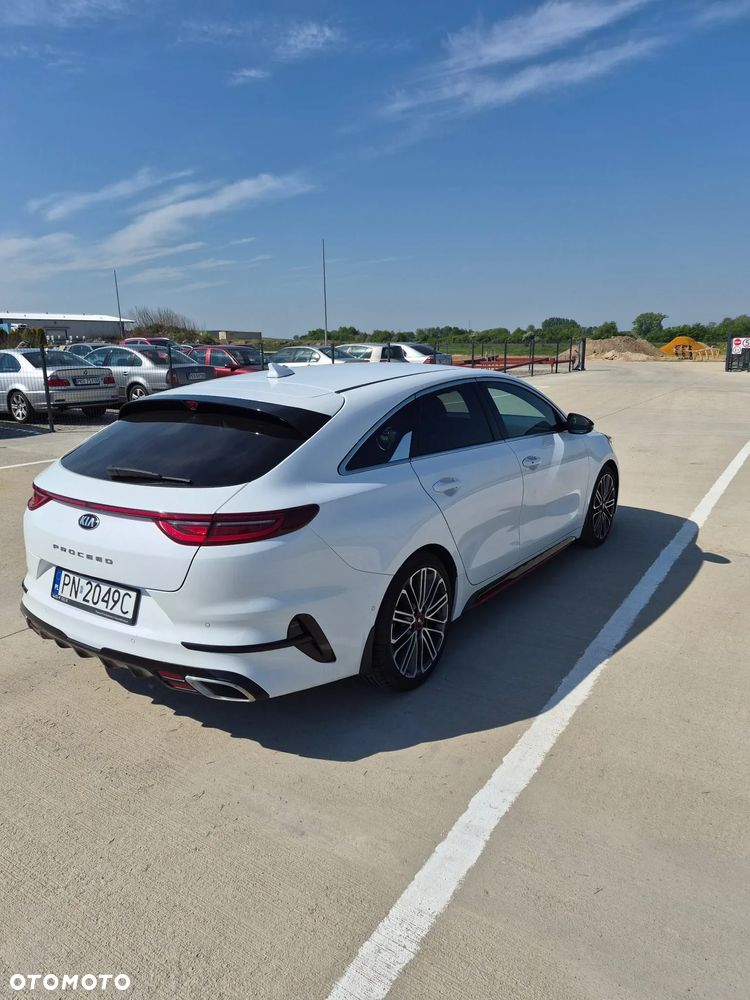 Kia ProCeed 1.6 T-GDI GT DCT - 6