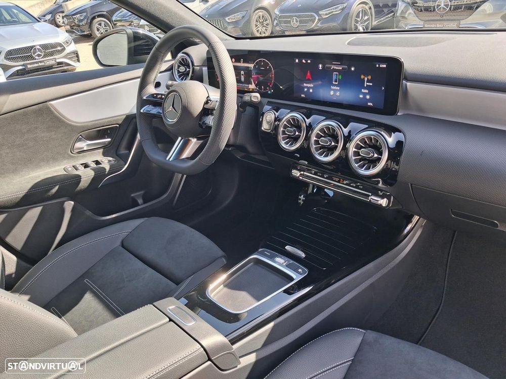 Mercedes-Benz A 180 - 15