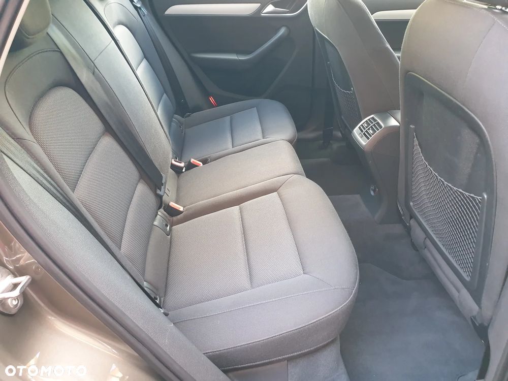 Audi Q3 - 16