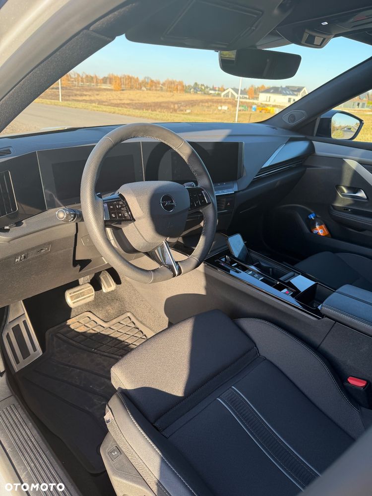Opel Astra VI Hatchback 21 - 5