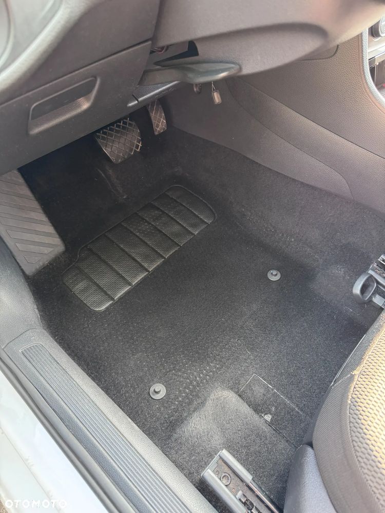 Volkswagen Golf 1.4 TSI BMT Comfortline DSG - 13