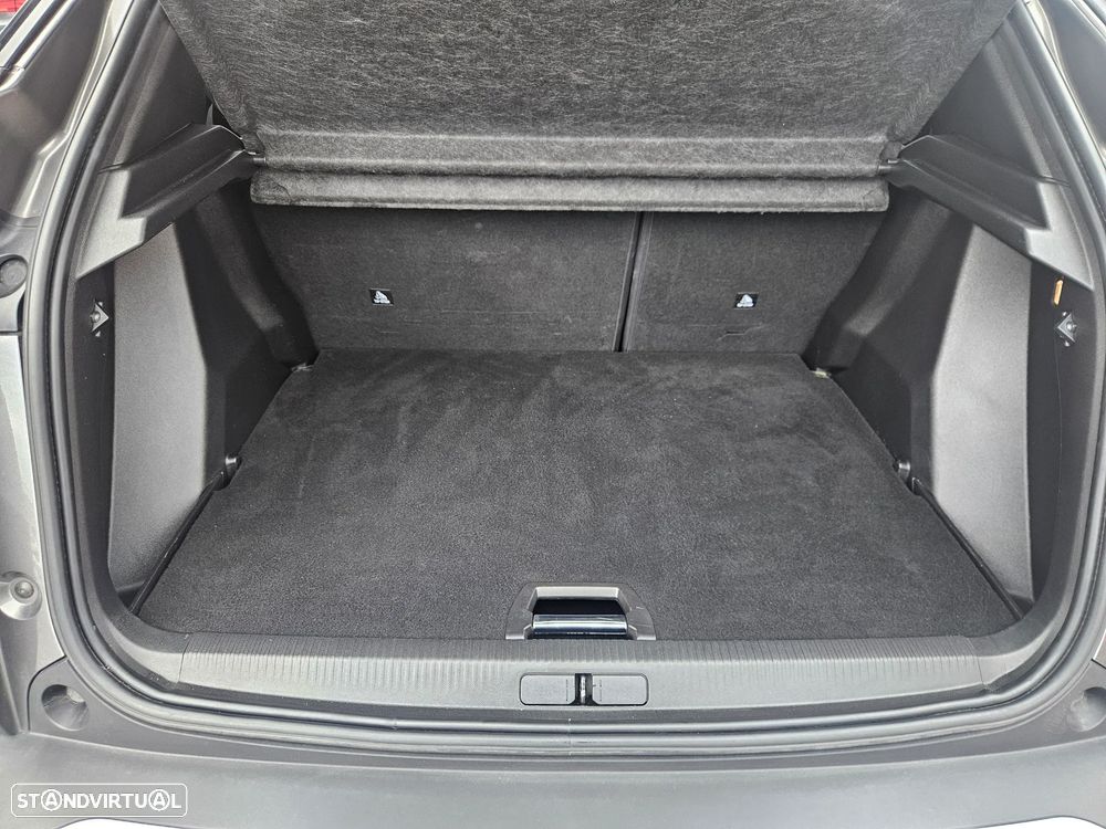 Peugeot 2008 1.2 PureTech GT EAT8 - 56