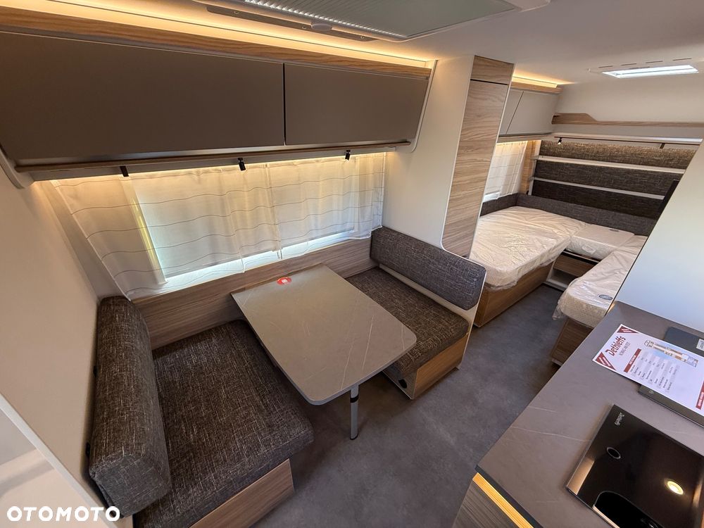 Dethleffs Nomad 490 EST - 20