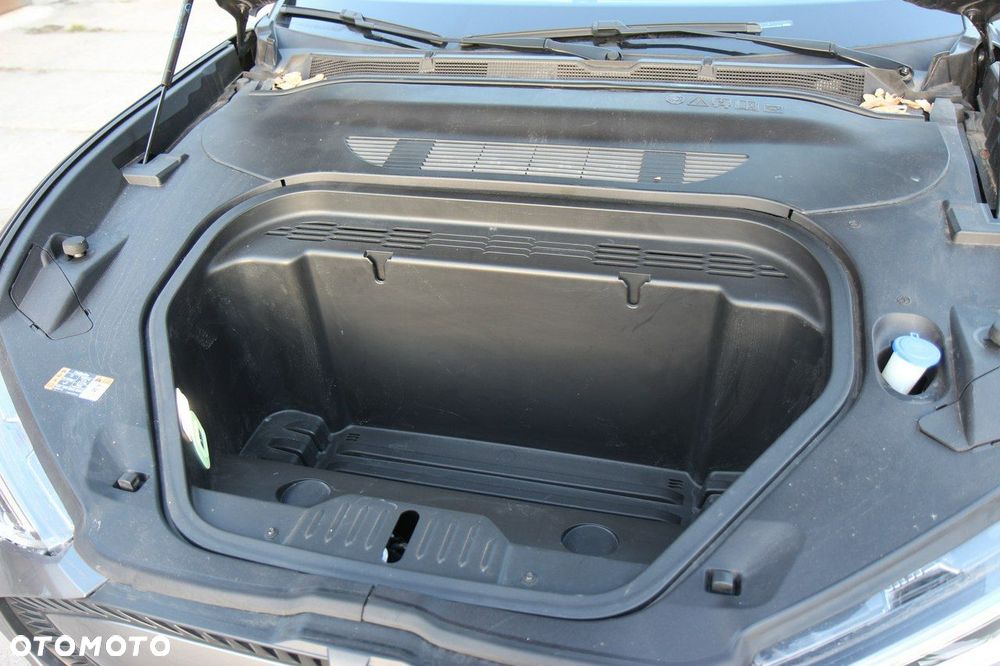 Ford Mustang Mach-E - 27