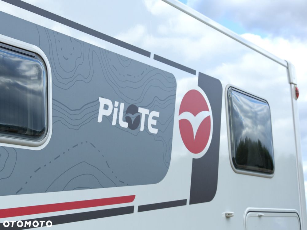 PILOTE G740GJ - 10