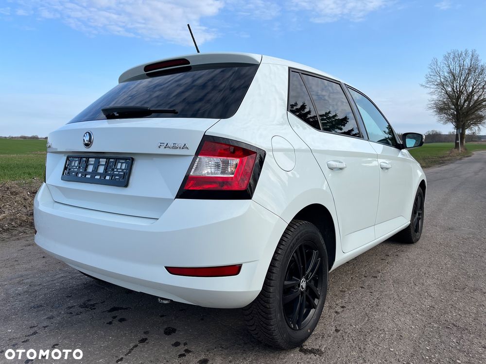 Skoda Fabia 1.0 MPI Ambition - 23