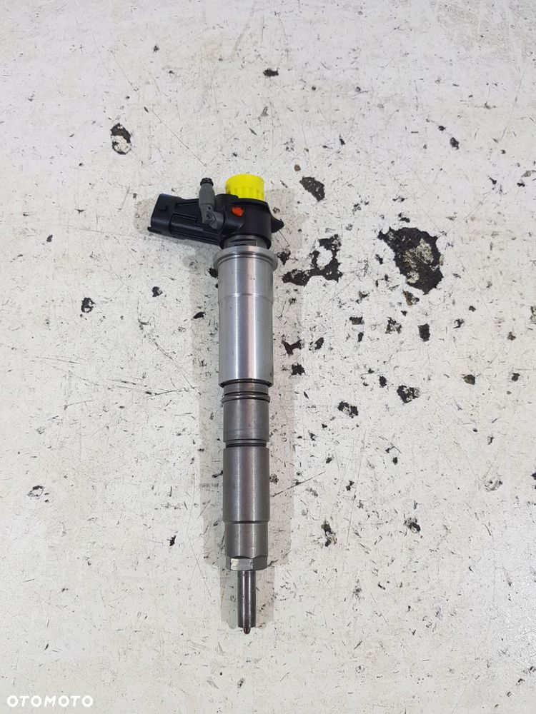 wtryskiwacz 0445116033 bosch infiniti nissan navara np300 3.0 dci v6 - 3