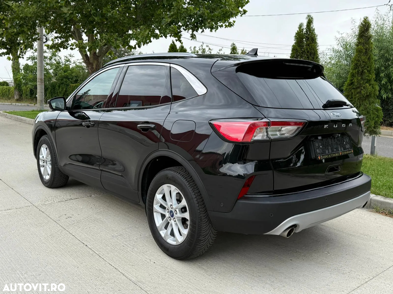 Ford Kuga 2.5 Duratec FWD FHEV Titanium - 6