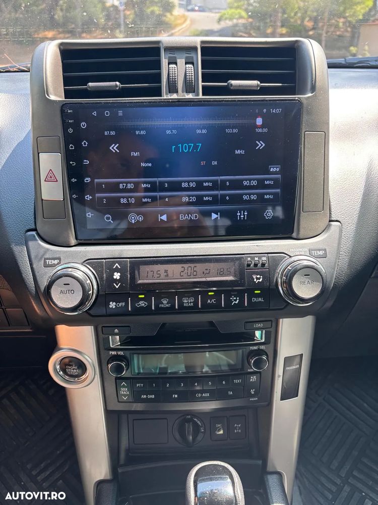 Toyota Land Cruiser 3.0l Turbo D-4D Aut. AVS 7 Locuri Luxury - 9