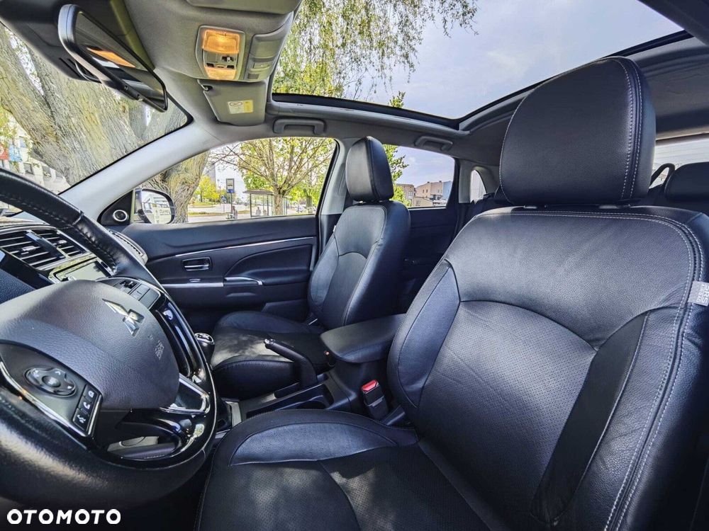 Mitsubishi ASX 1.6 Intense Plus Navi Blue Edition - 11
