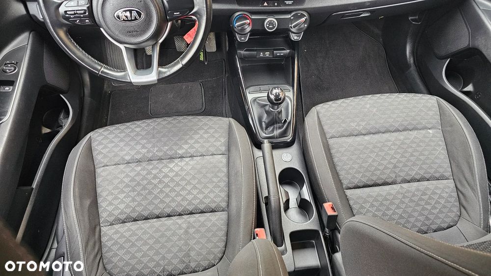 Kia Rio 1.2 L Business Line - 27
