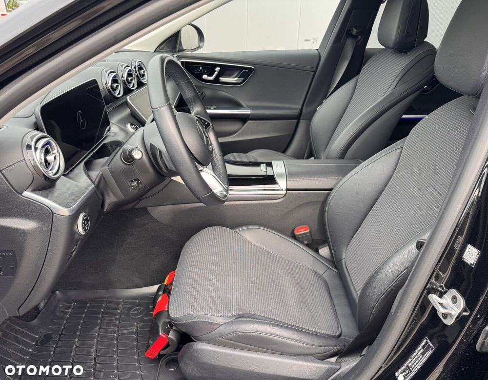 Mercedes-Benz Klasa C 200 mHEV 4-Matic All-Terrain Avantgarde - 14