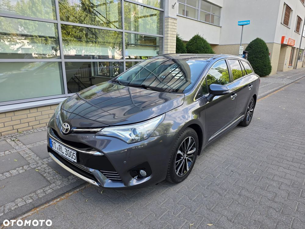 Toyota Avensis - 4