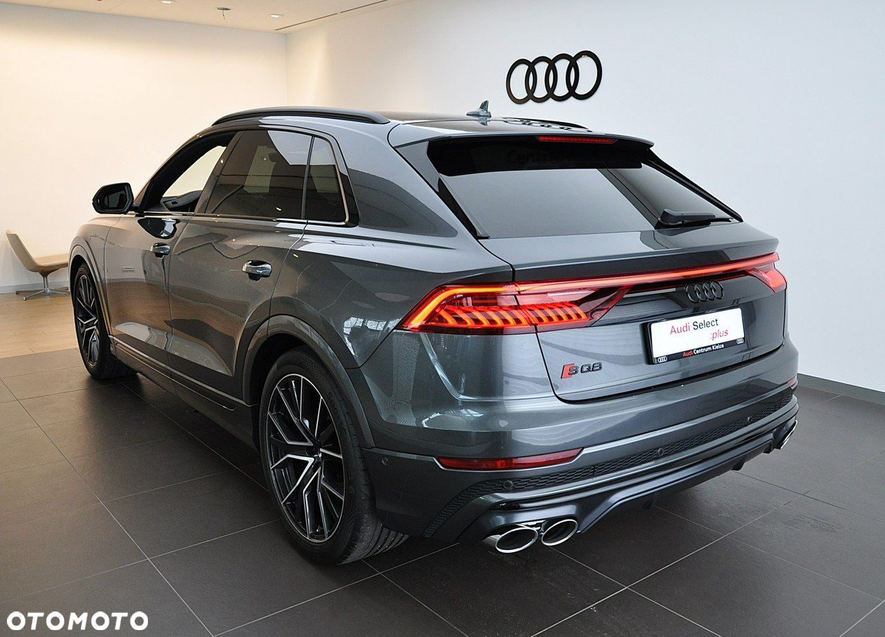 Audi SQ8 - 2