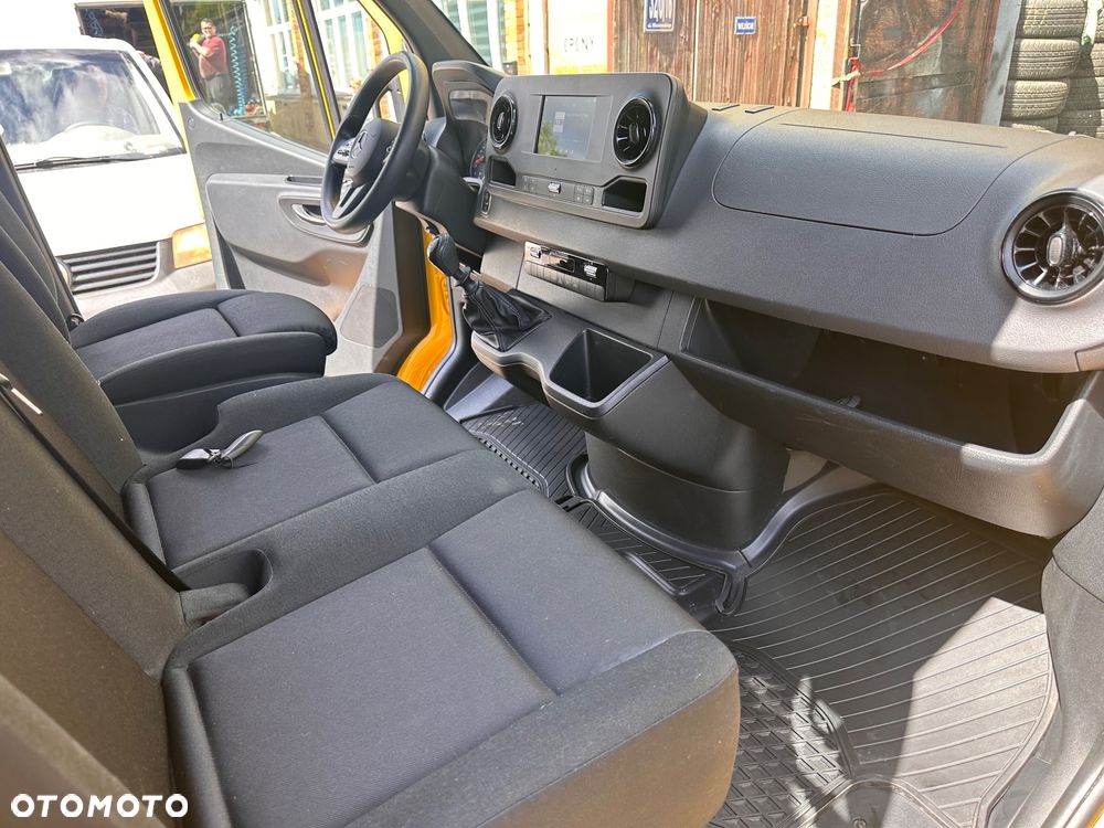 Mercedes-Benz Sprinter 315 - 14