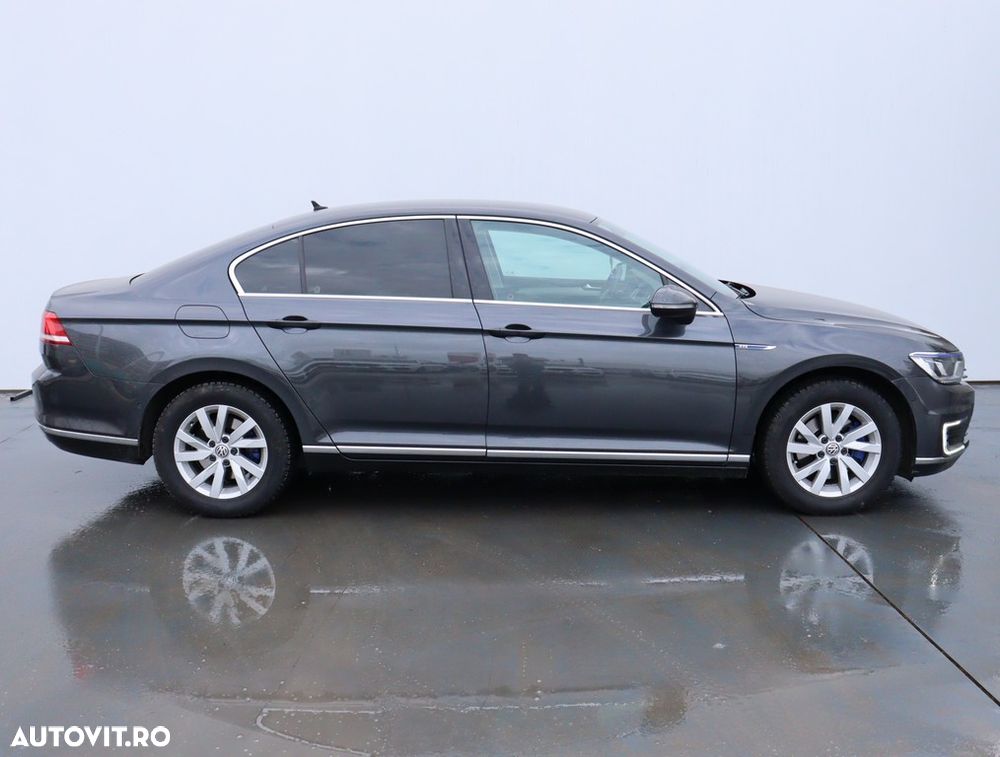 Volkswagen Passat 1.4 TSI DSG GTE - 6