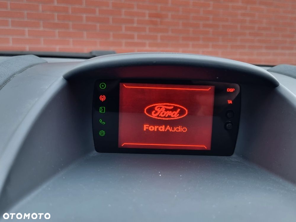 Ford Fiesta 1.4 Champions Edition - 34