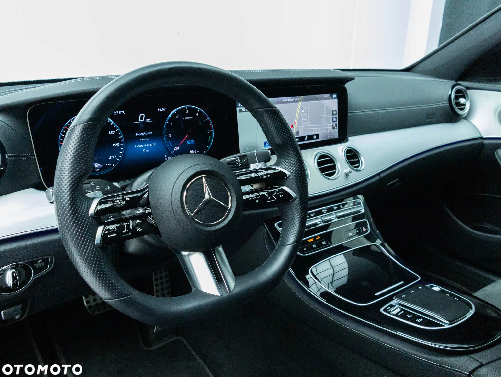 Mercedes-Benz Klasa E - 17