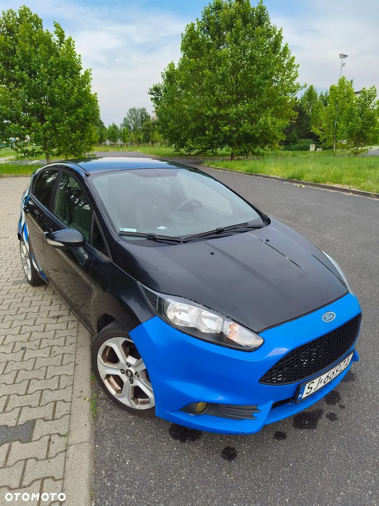Ford Fiesta ST - 1