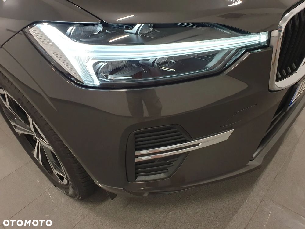 Volvo XC 60 B4 D AWD Geartronic Inscription - 27