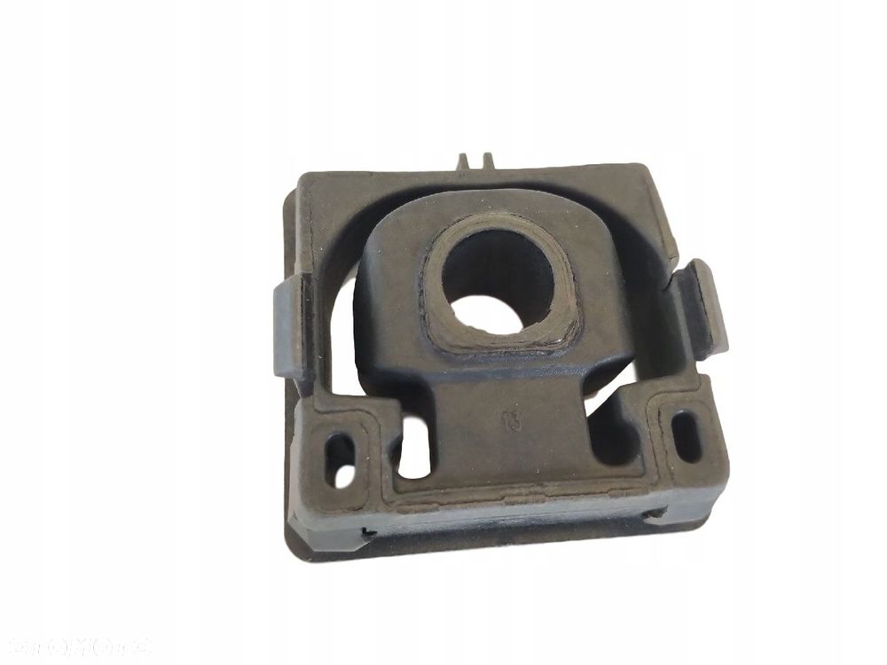 VOLVO XC90 S90 V90 górne mocowanie chłodnicy OE - 3