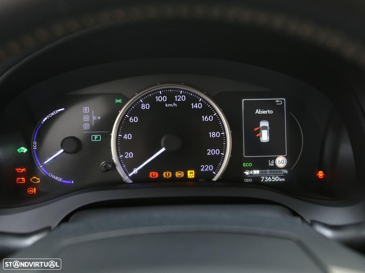 Lexus CT 200h Executive - 17