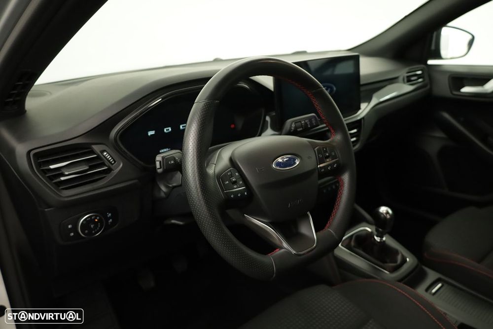 Ford Focus 1.0 EcoBoost MHEV ST-Line X - 7