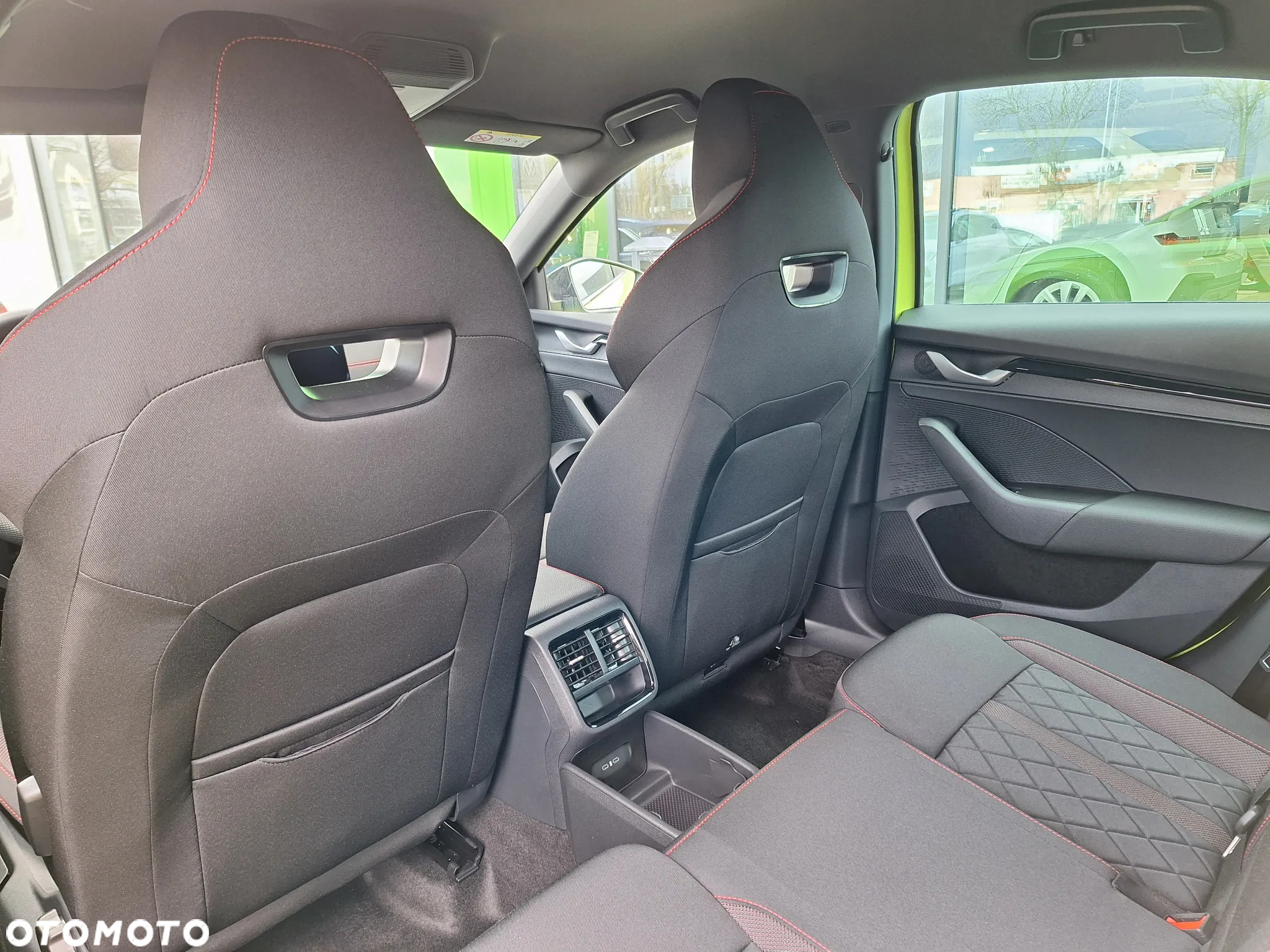 Skoda Octavia 2.0 TSI RS DSG - 12