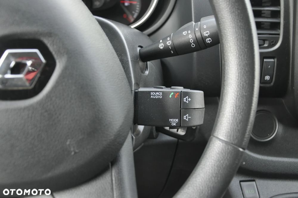 Renault Trafic - 21