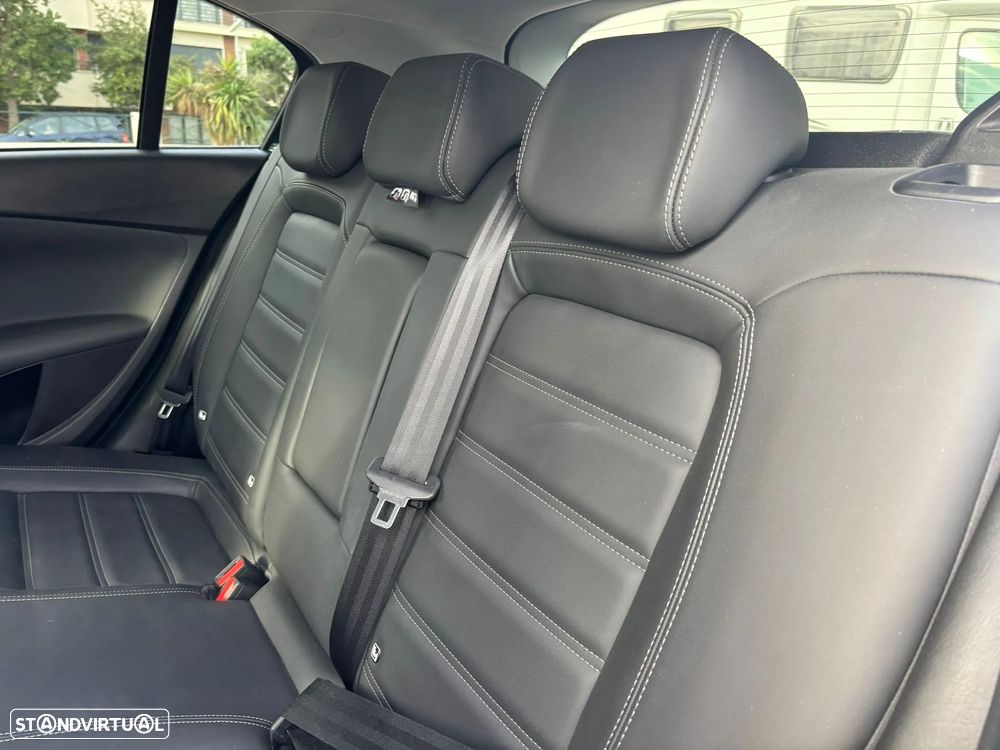 Fiat Tipo 1.3 M-Jet Lounge Tech J17 - 46