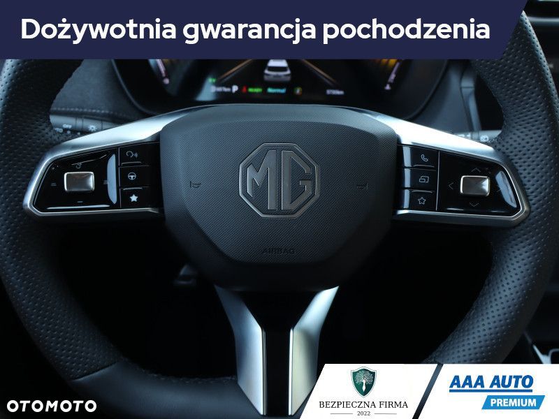 MG ZS - 22