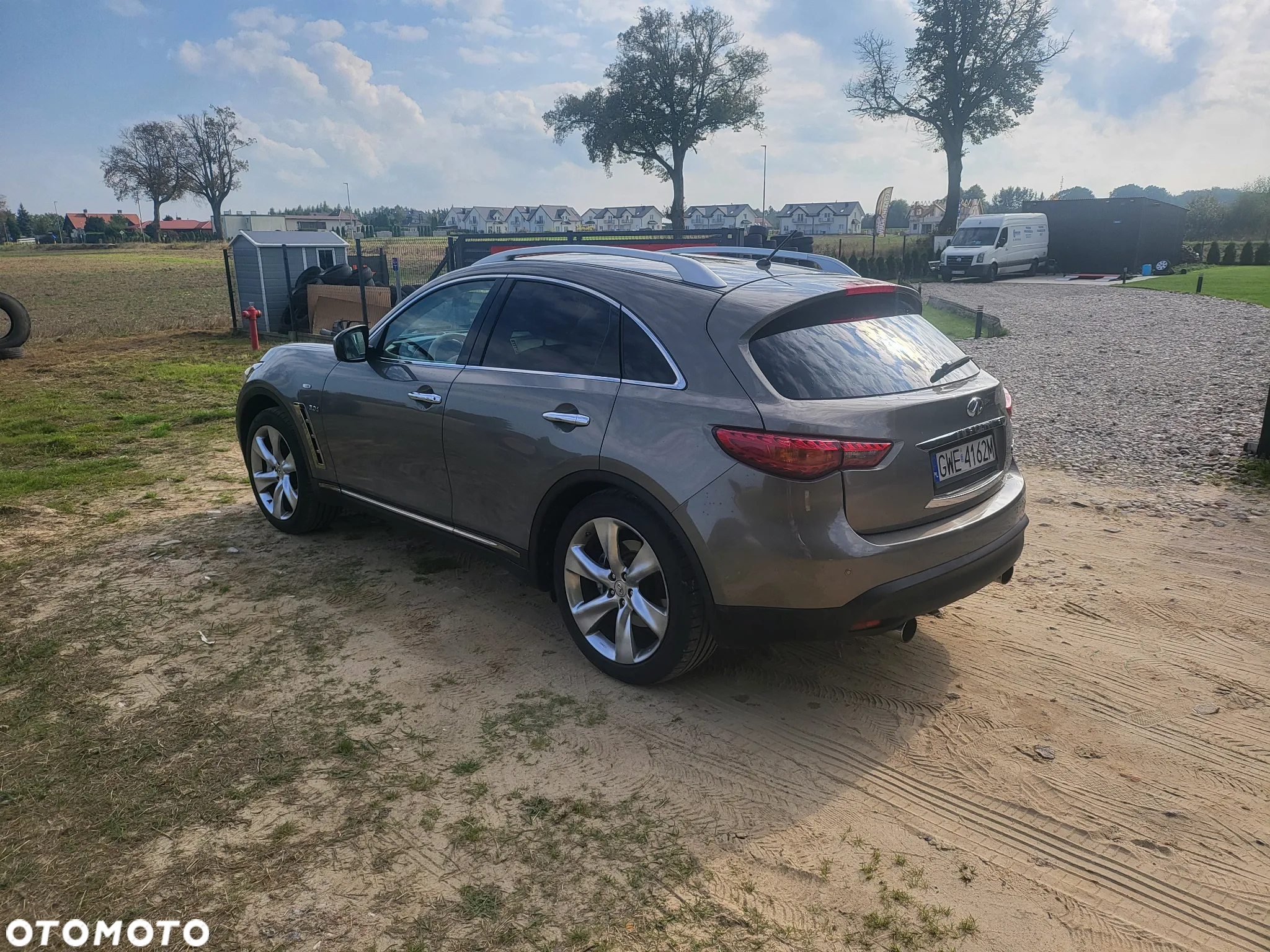 Infiniti QX70 3.0d S Premium - 4