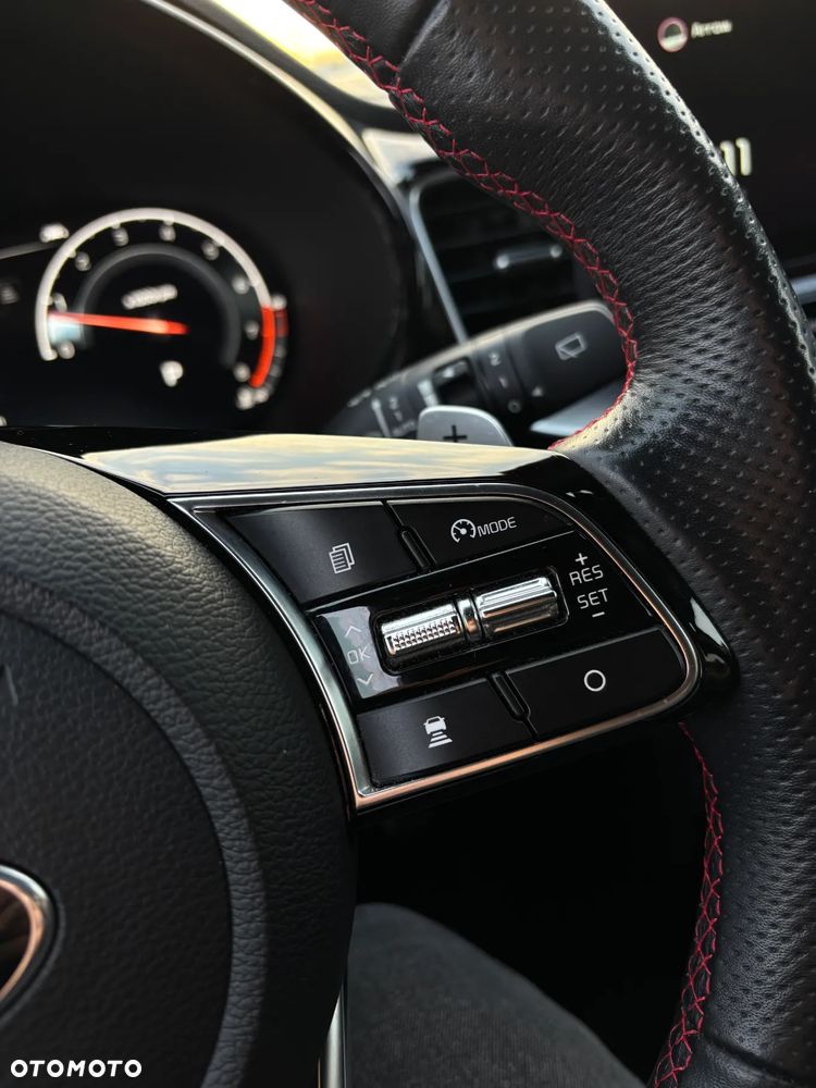 Kia ProCeed 1.6 T-GDI DCT7 OPF GT - 14