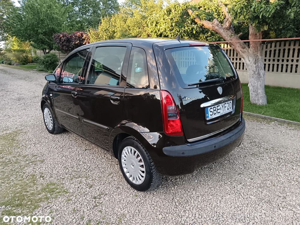 Lancia Musa 1.4 16V DFN Class - 4