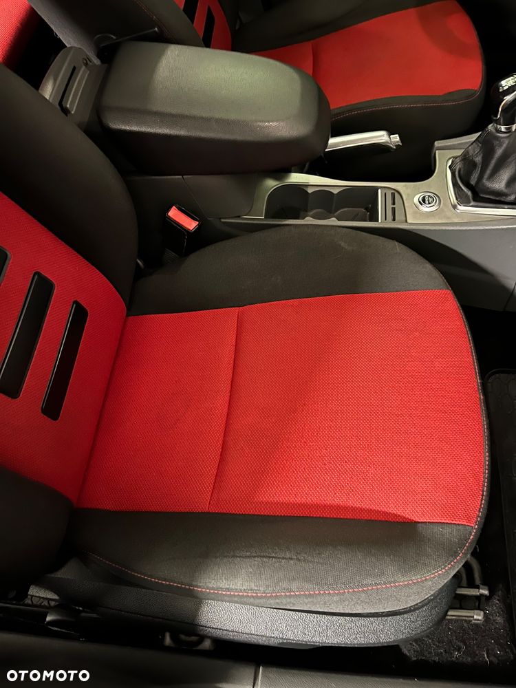 Ford Focus 1.6 Gold X - 25