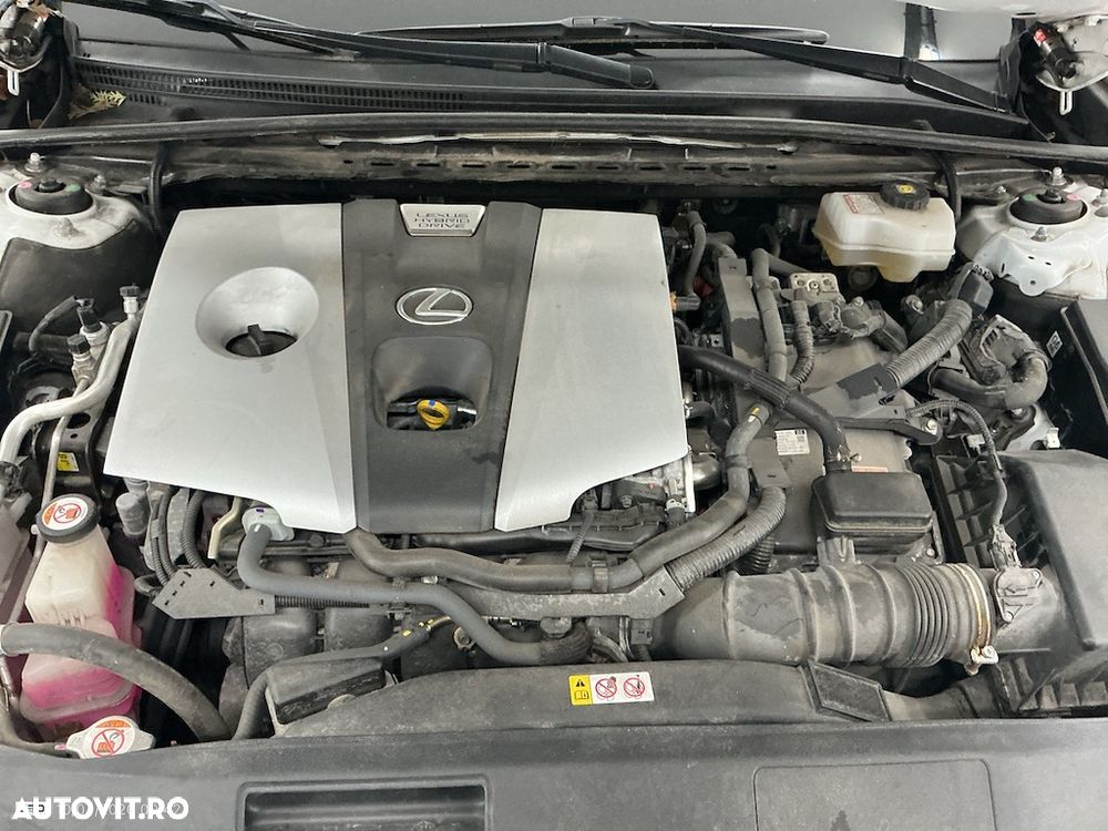 Lexus Seria ES 300h Executive - 16