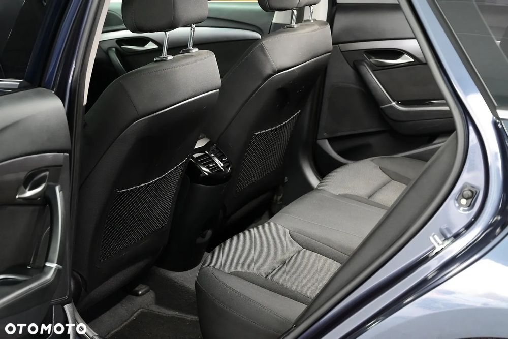 Hyundai i40 Kombi blue 1.6 Classic - 8