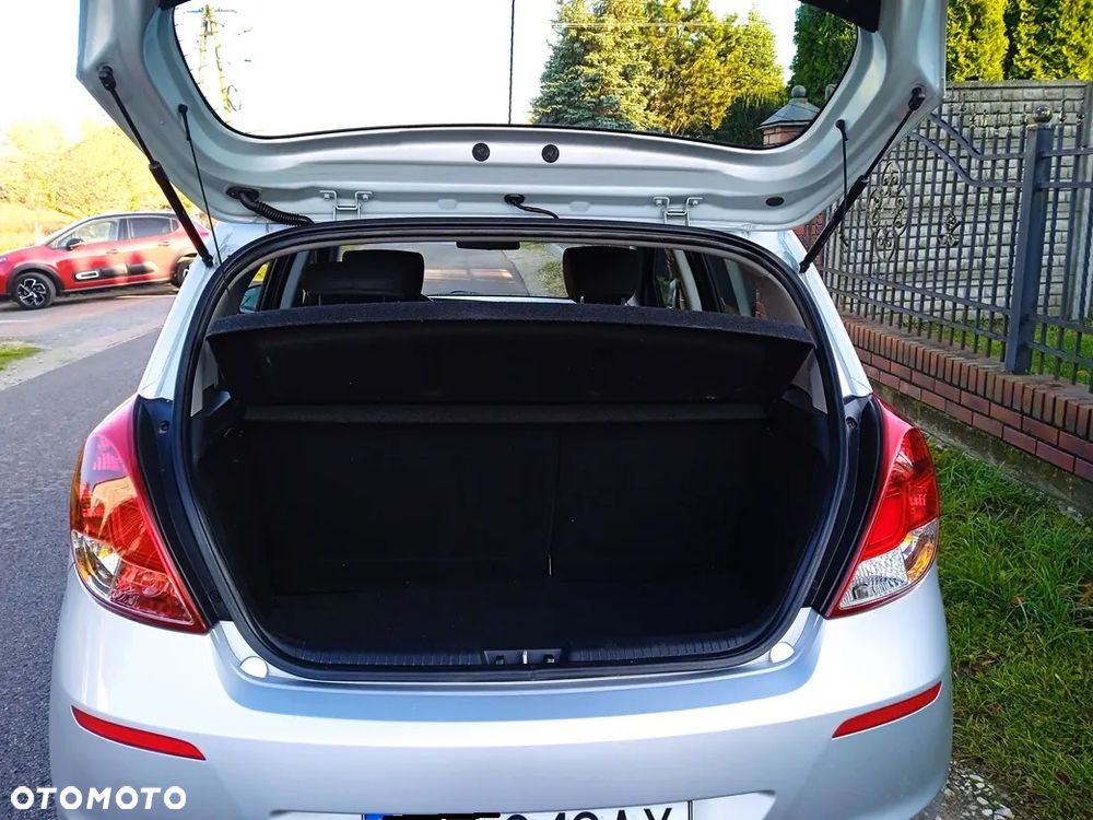 Hyundai i20 1.4 Comfort - 15