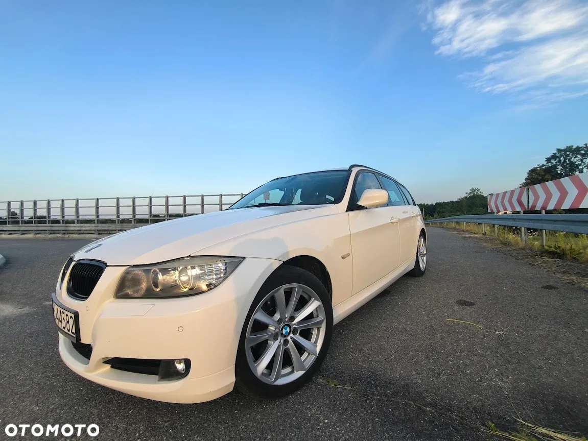 BMW Seria 3 320d xDrive DPF Touring Edition Fleet Sport - 18