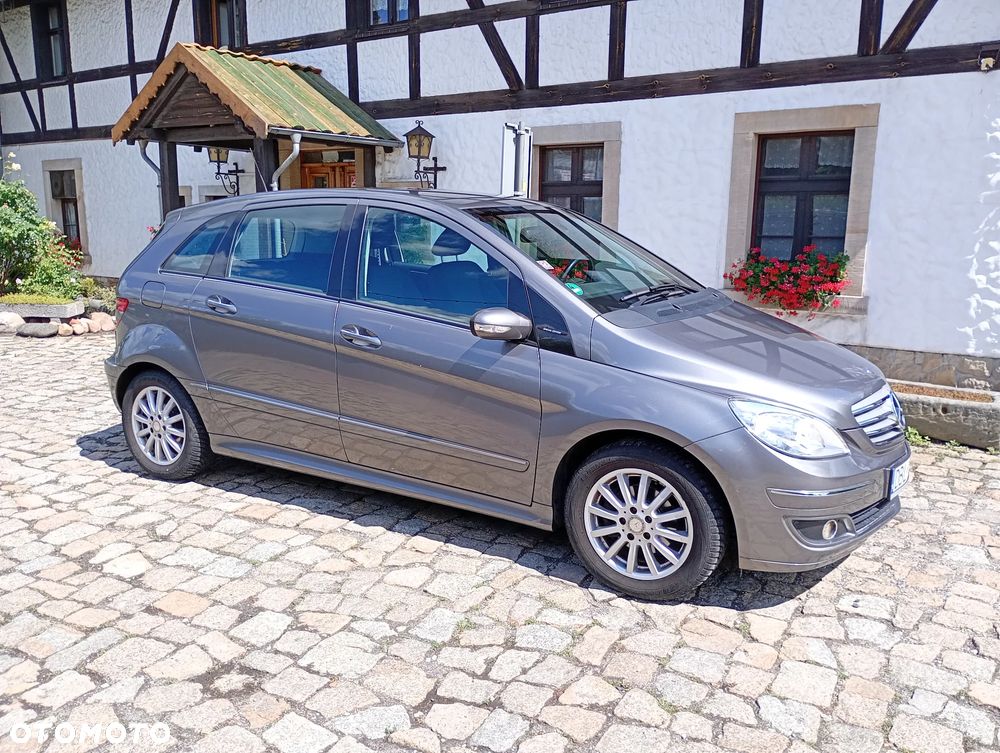 Mercedes-Benz Klasa B 150 Special Edition - 10